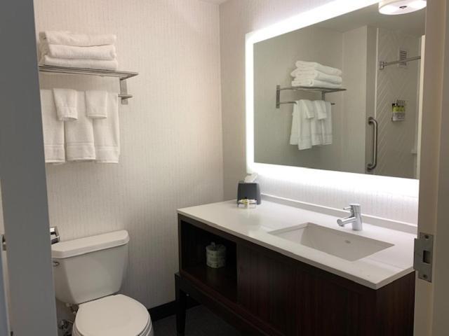 Holiday Inn - Cheshire - Southington By Ihg Екстер'єр фото