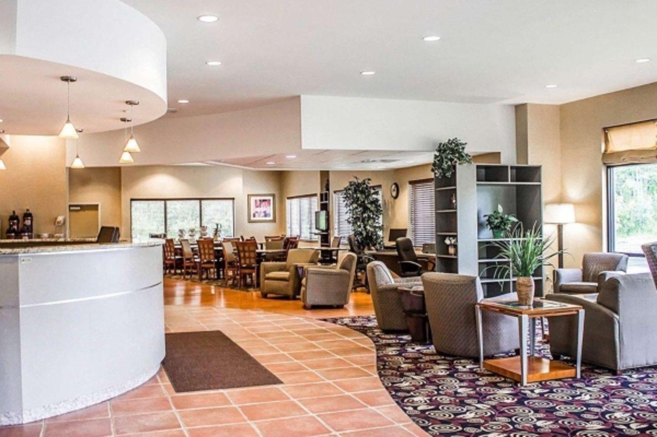 Holiday Inn - Cheshire - Southington By Ihg Екстер'єр фото