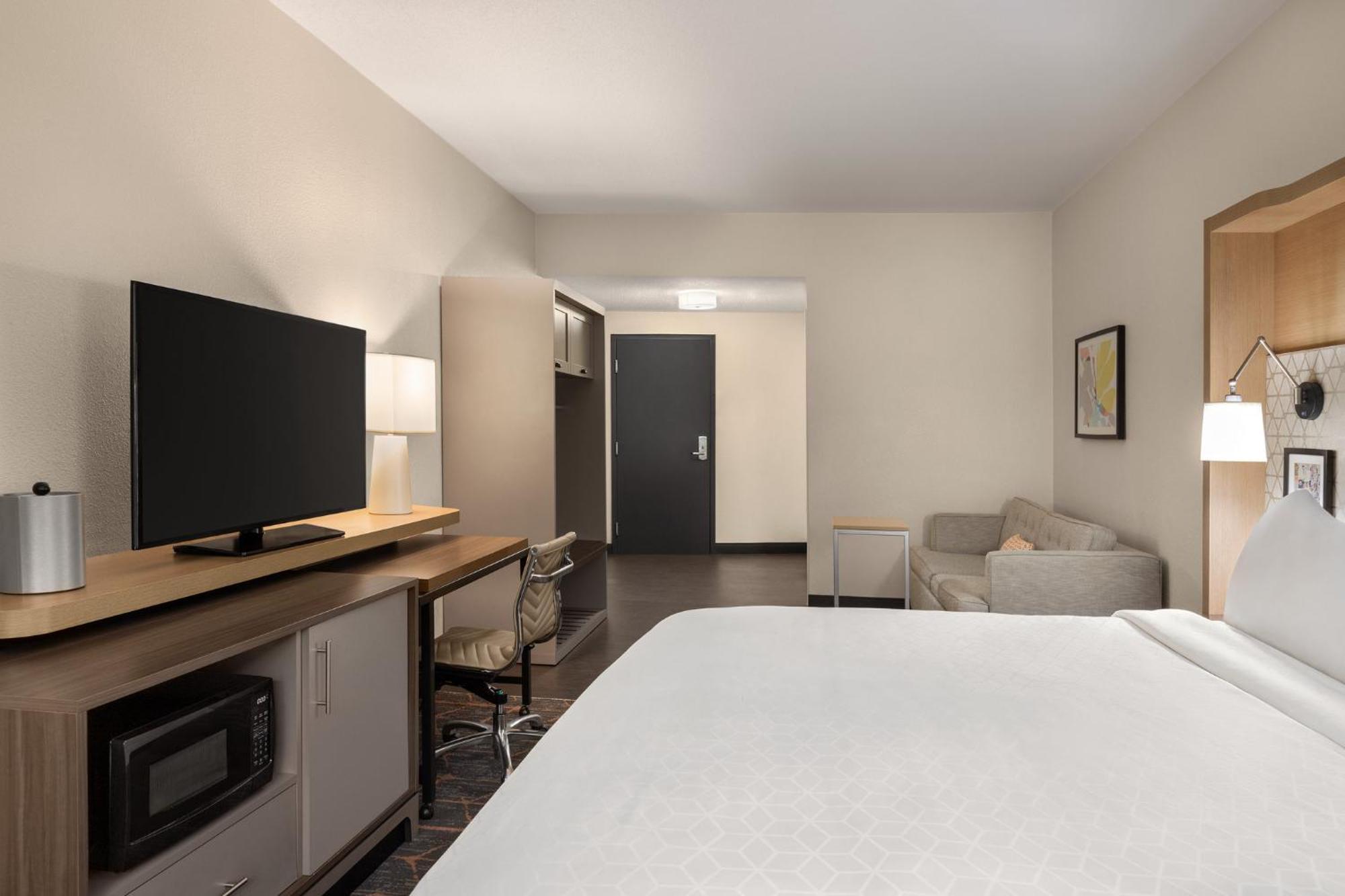 Holiday Inn - Cheshire - Southington By Ihg Екстер'єр фото