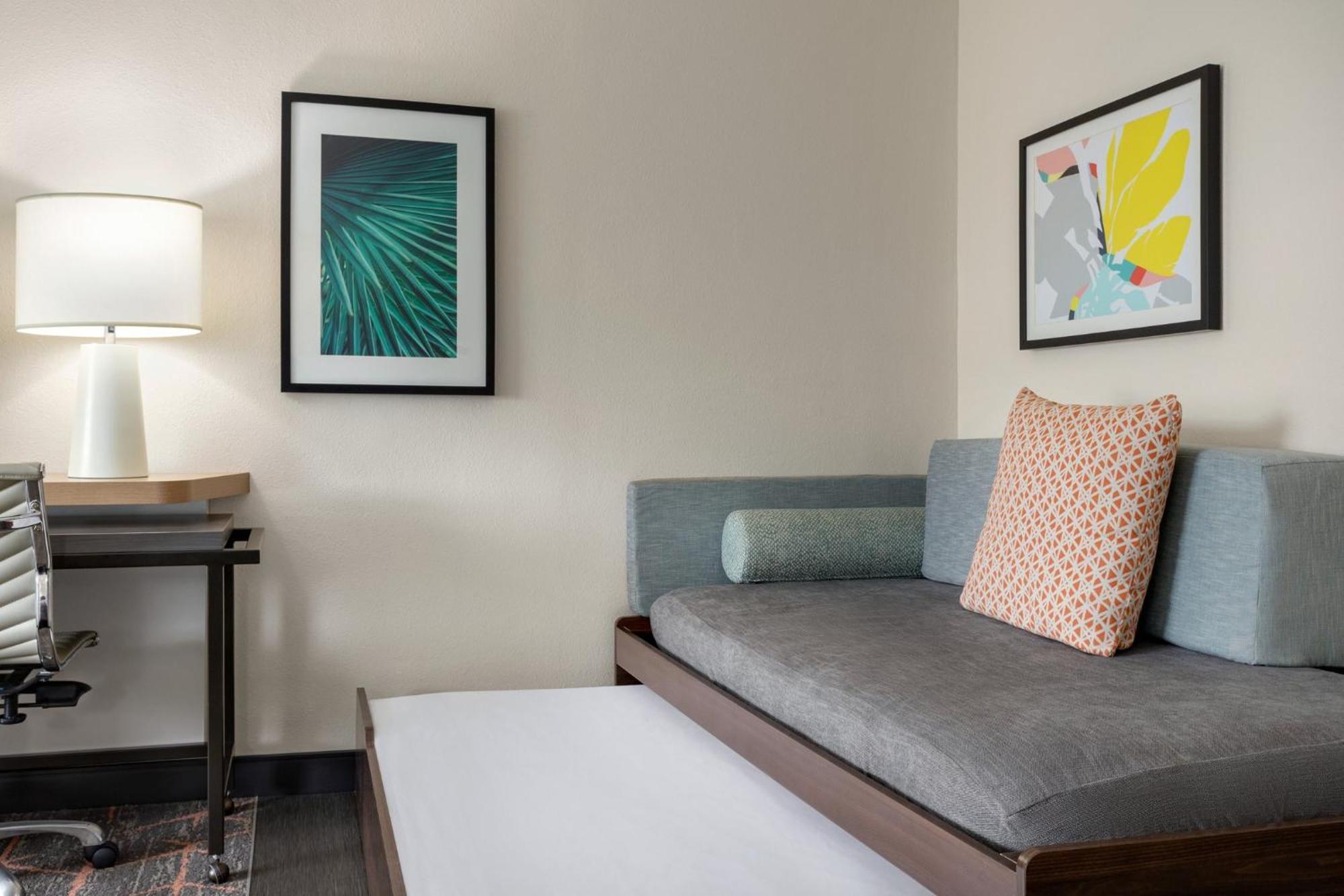 Holiday Inn - Cheshire - Southington By Ihg Екстер'єр фото
